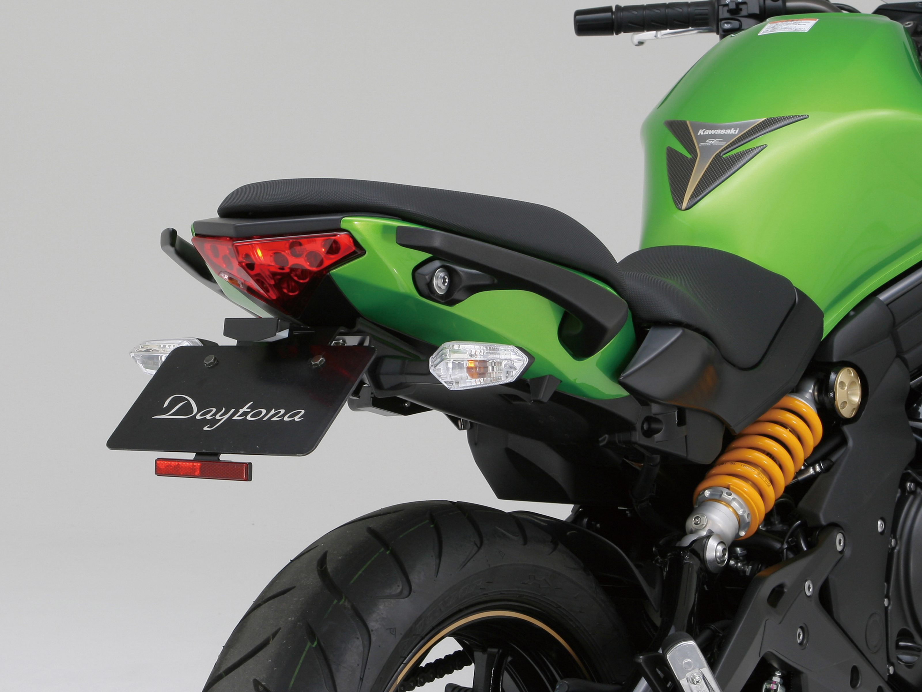 LEDフェンダーレスキット（ナンバー取付ステー） Ninja400｜株式会社