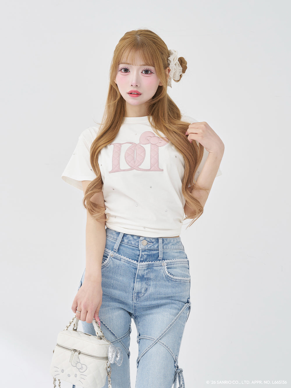 予約商品】Hello DarichキルティングアップリケビジューTシャツ