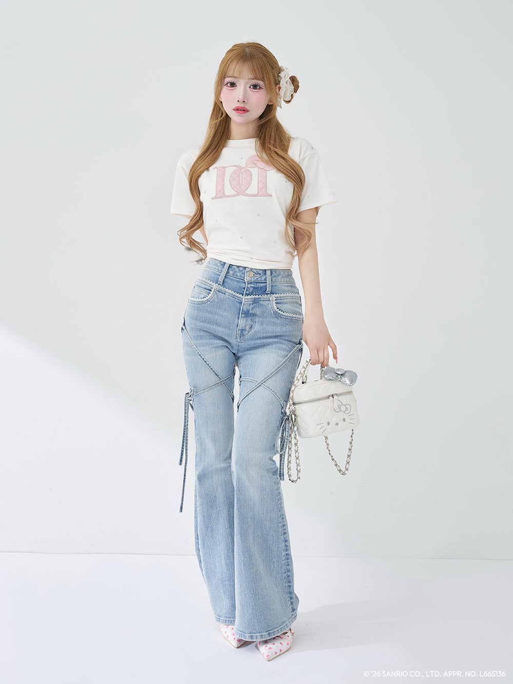 予約商品】Hello DarichキルティングアップリケビジューTシャツ