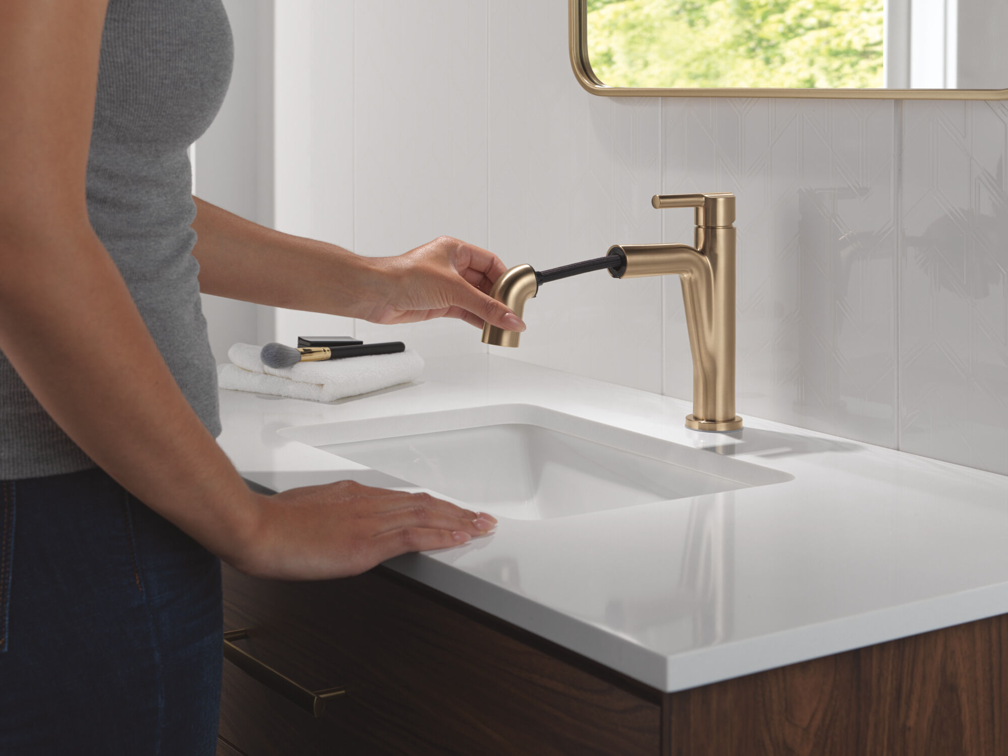 Single Handle Pull-Down Bathroom Faucet in Champagne Bronze