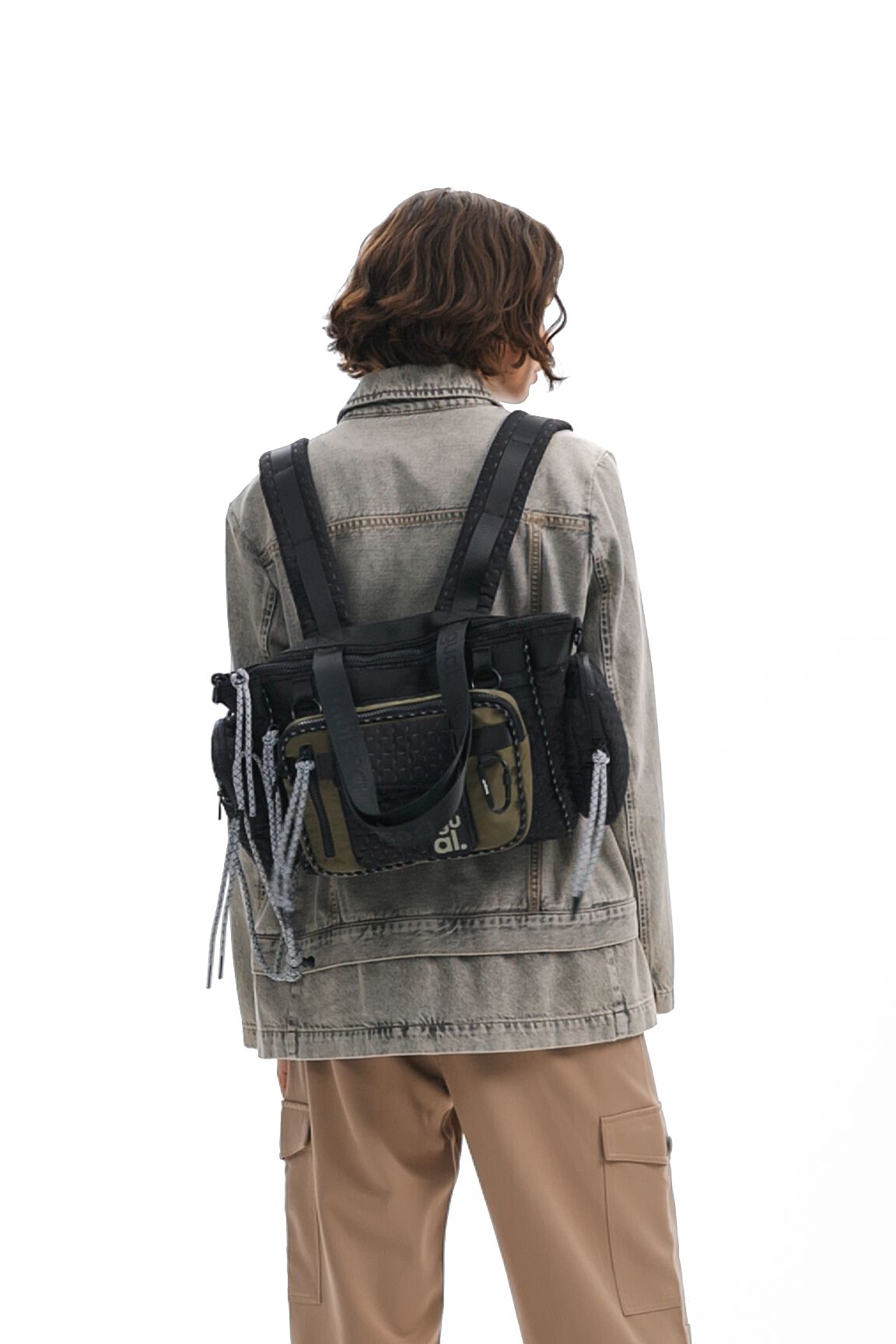 ボイジャーボウリングXL多機能バッグ 女性用 I Desigual.com