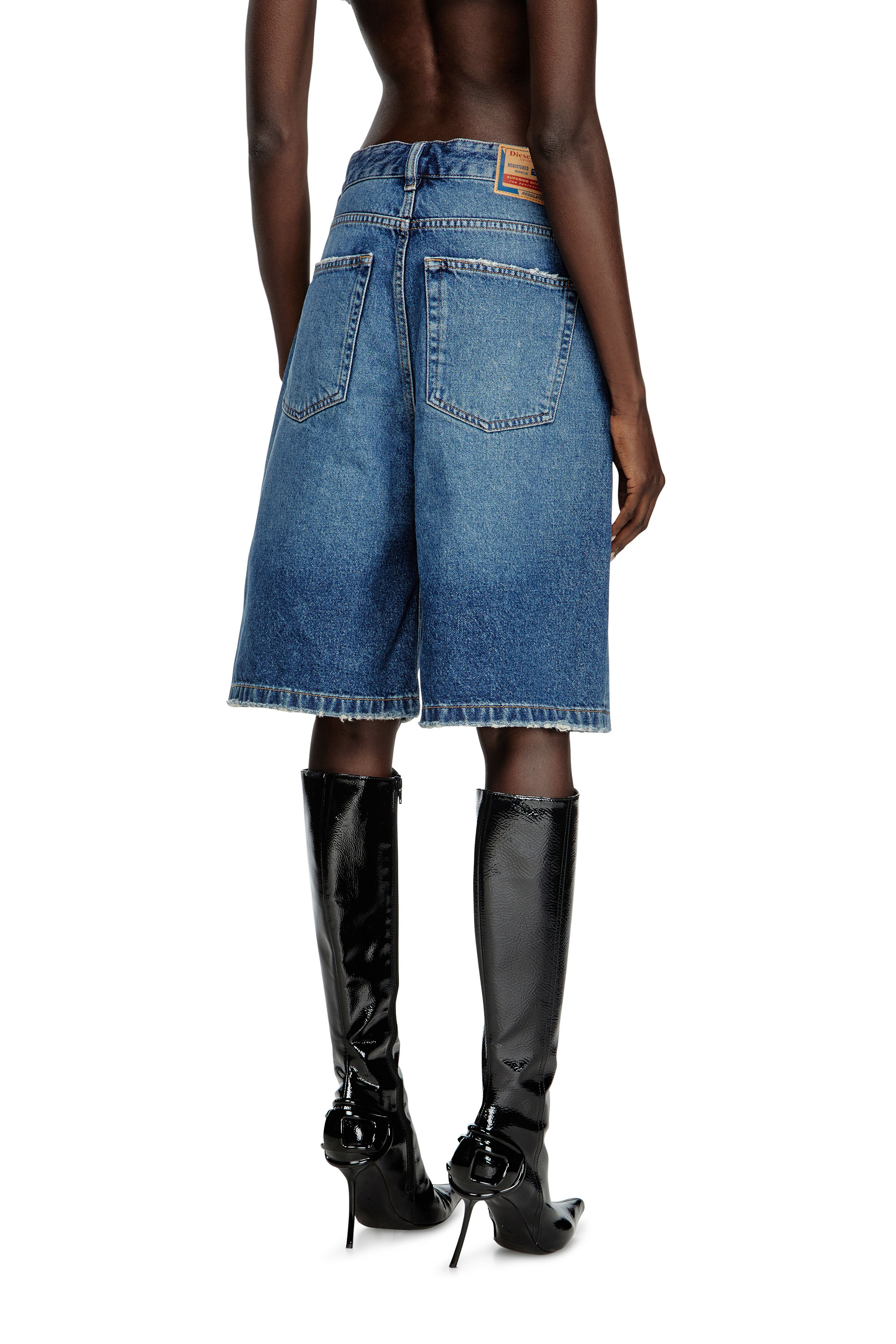 DE-SIRE-SHORT Shorts in denim with ripped details｜ブルー