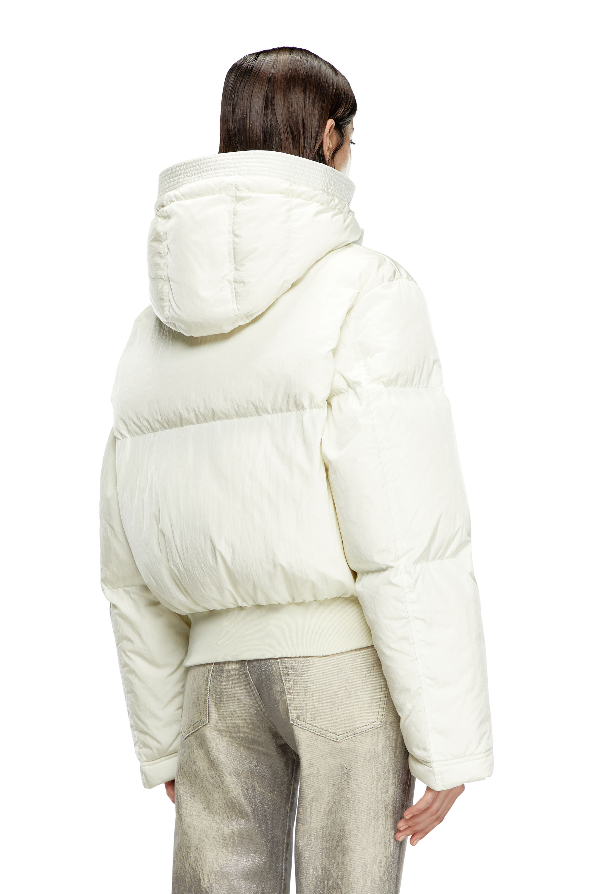 W-PEYT-SHORT-NEW-P1 Hooded down jacket in crinkled nylon｜ホワイト