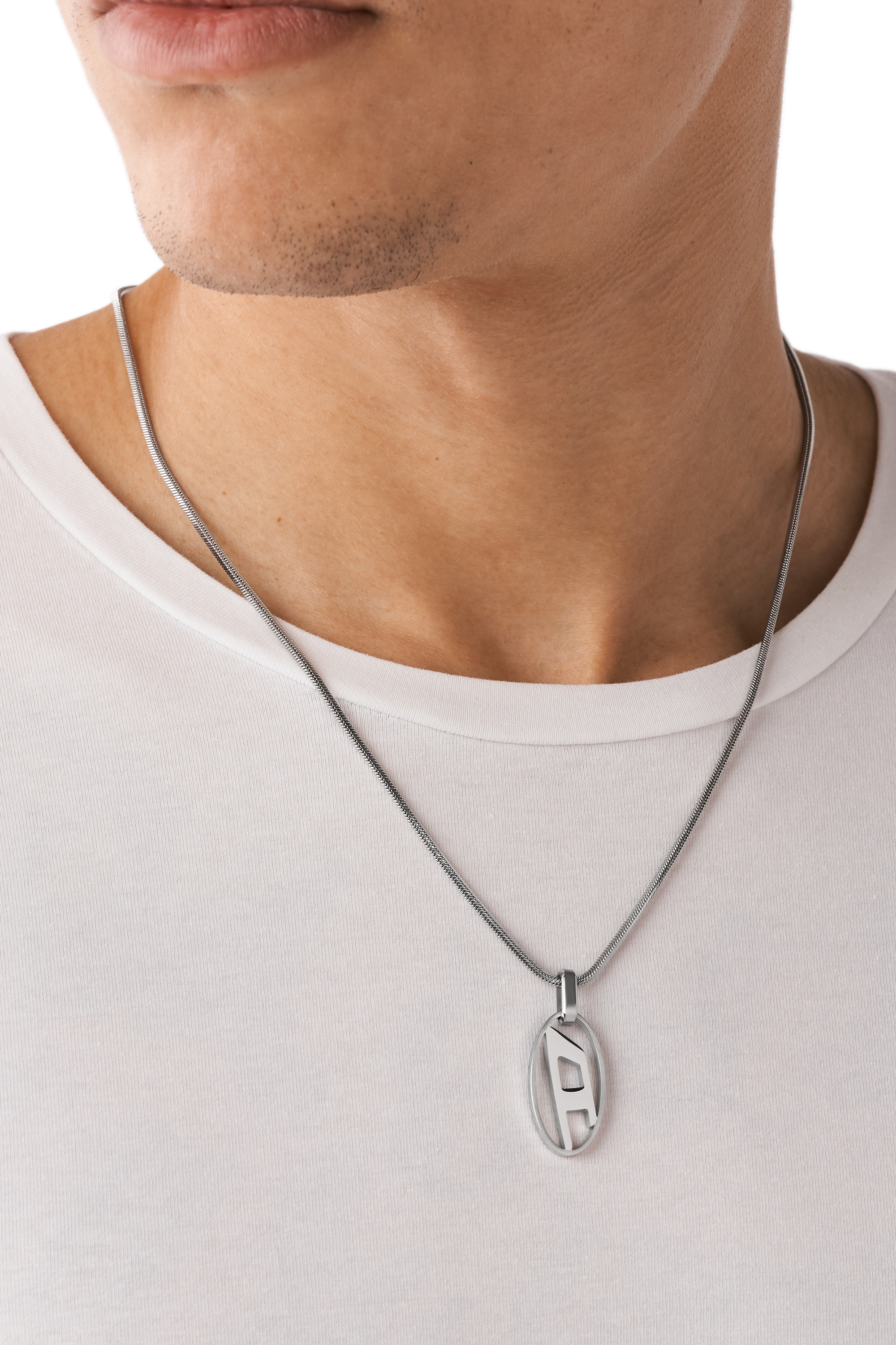 DX1625040 JEWELLERY Stainless steel d logo pendant necklace