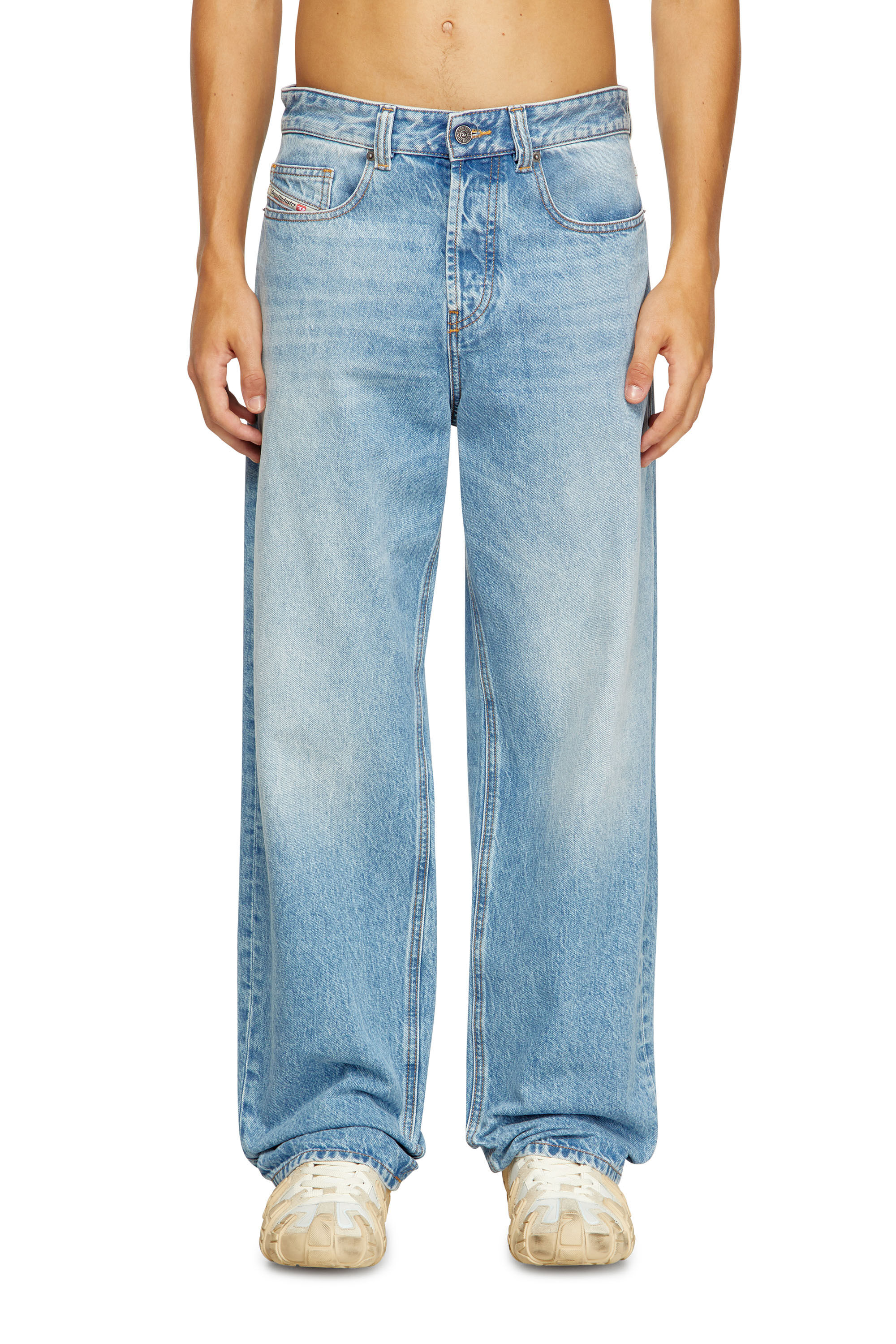 Relaxed Jeans - 2001 D-Macro | ライトブルー | メンズ | DIESEL