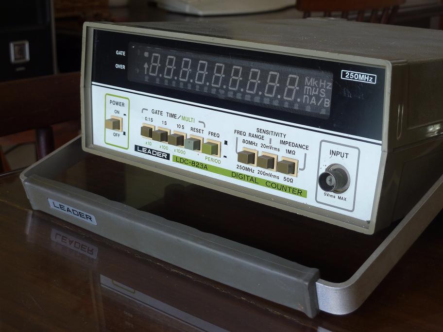 How on earth a $50 vintage frequency counter looks like ?