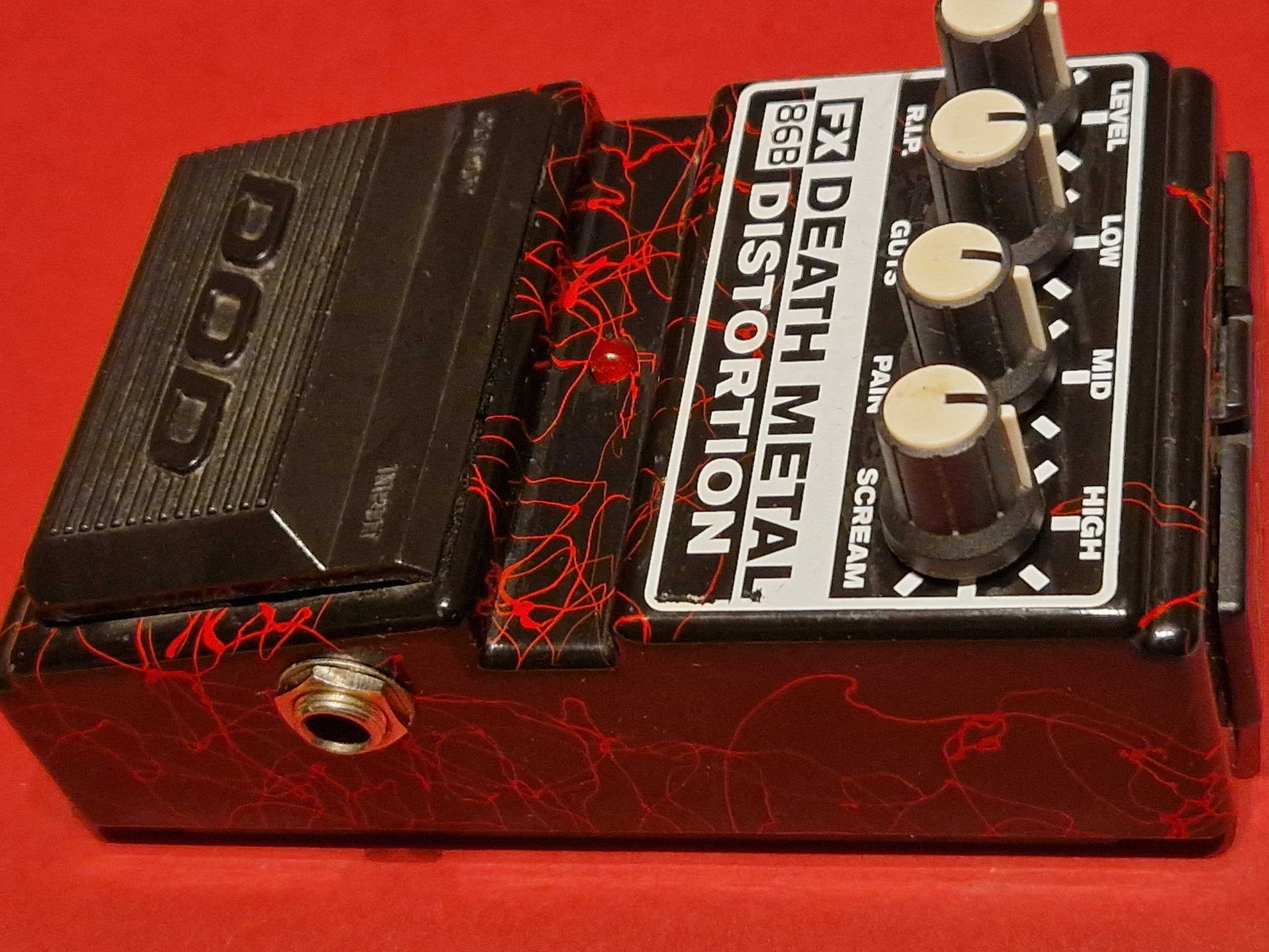 DOD FX86B Death Metal Distortion - Effects Pedals