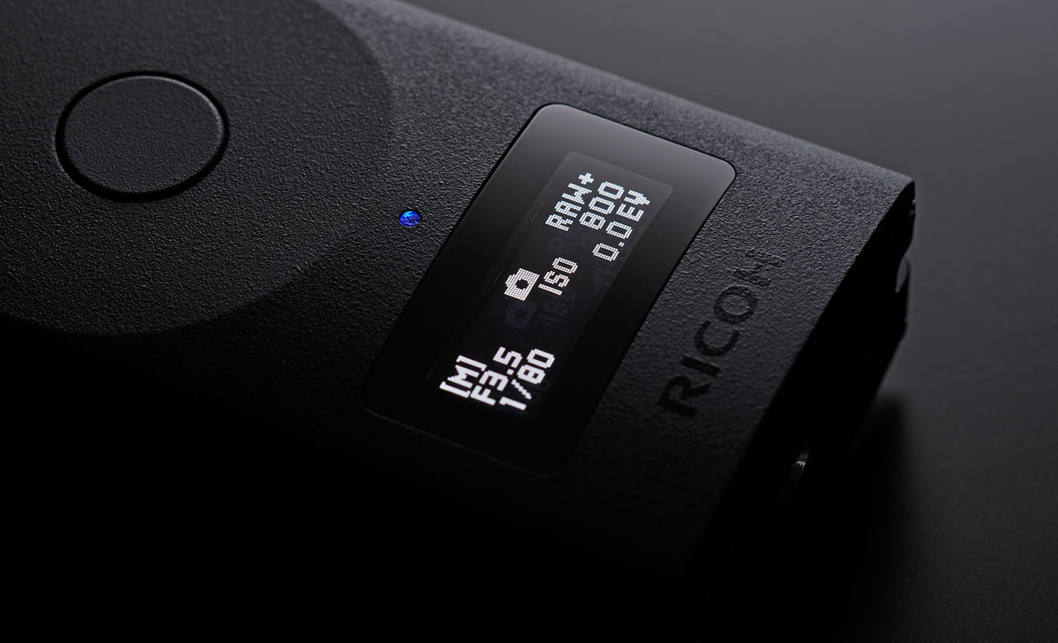 Ricoh Announced the Release Dates of the New Theta Z1 Camera