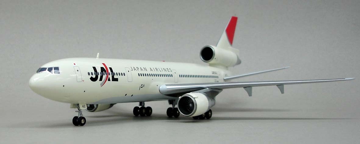 JAL Japan Airlines DC-10-40 JA8542 Last Livery 1:200 Scale ezToys