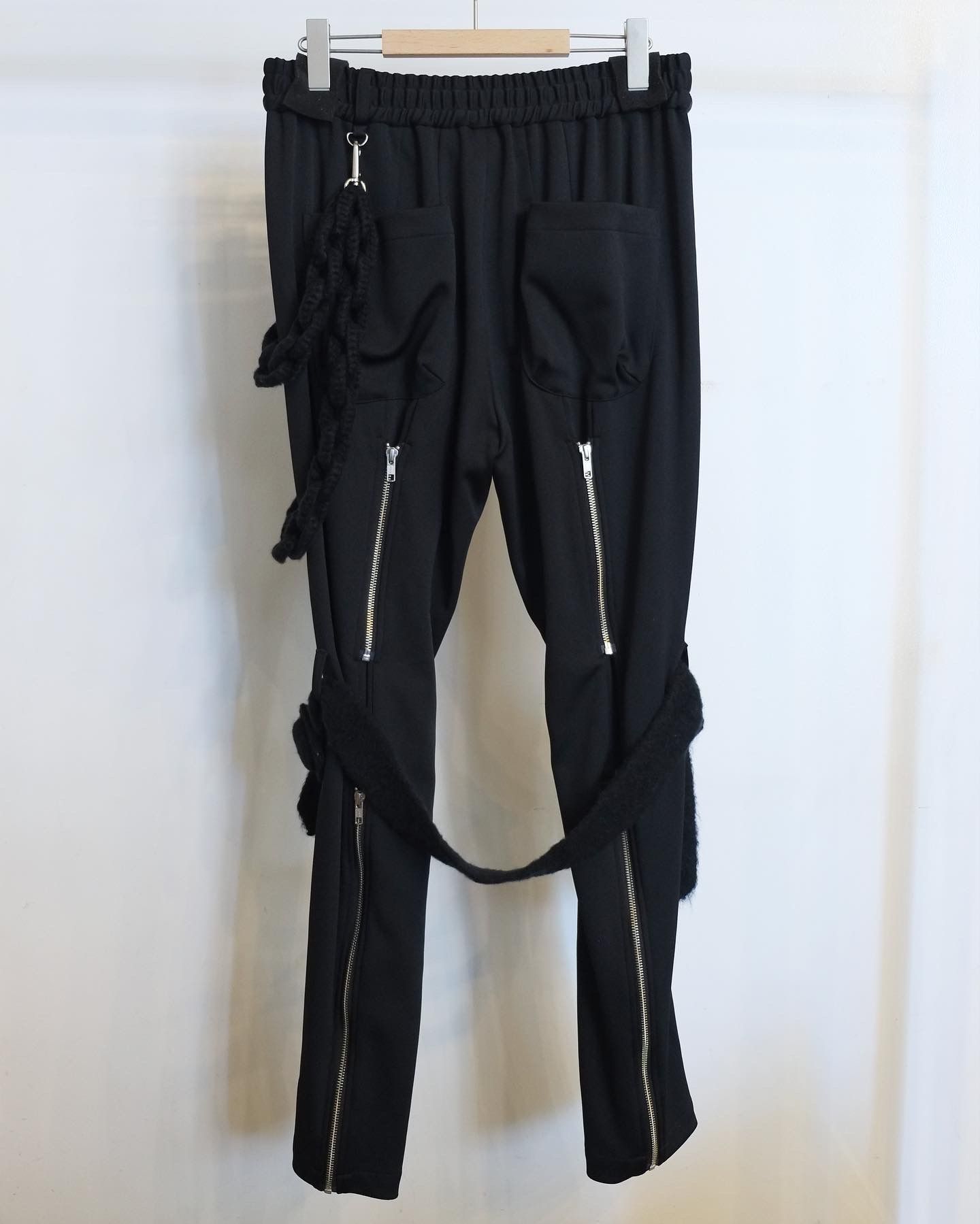 AMOK - Bondage Knit Pants / テーパードパンツ / メンズ / ウエスト