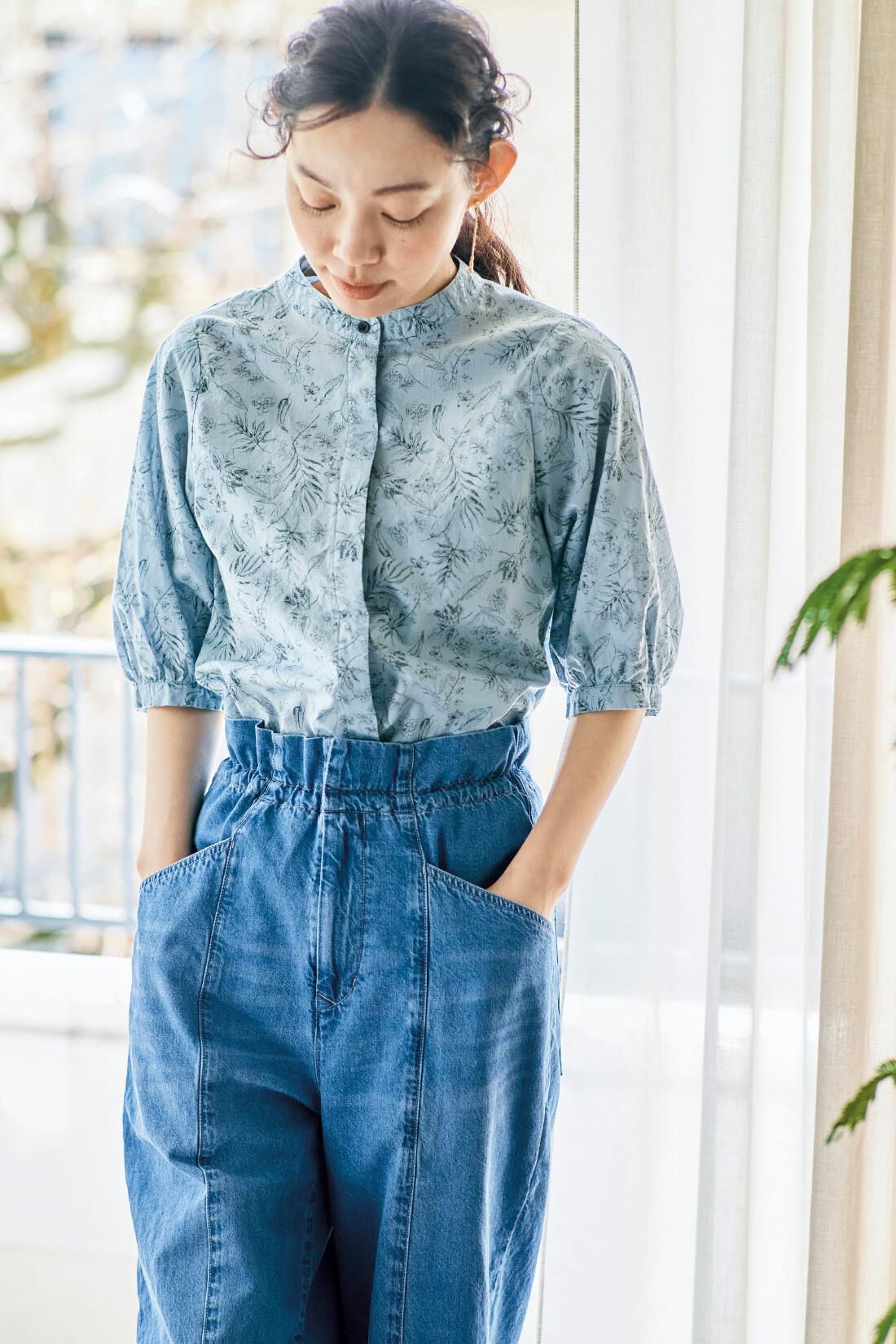 レオナール チュニック 黒地に花柄 LEONARD FASHION レオナール