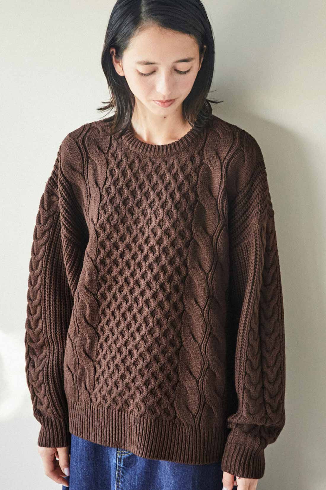 THREE FIFTY STANDARD ボリューム袖のケーブルニットセーター