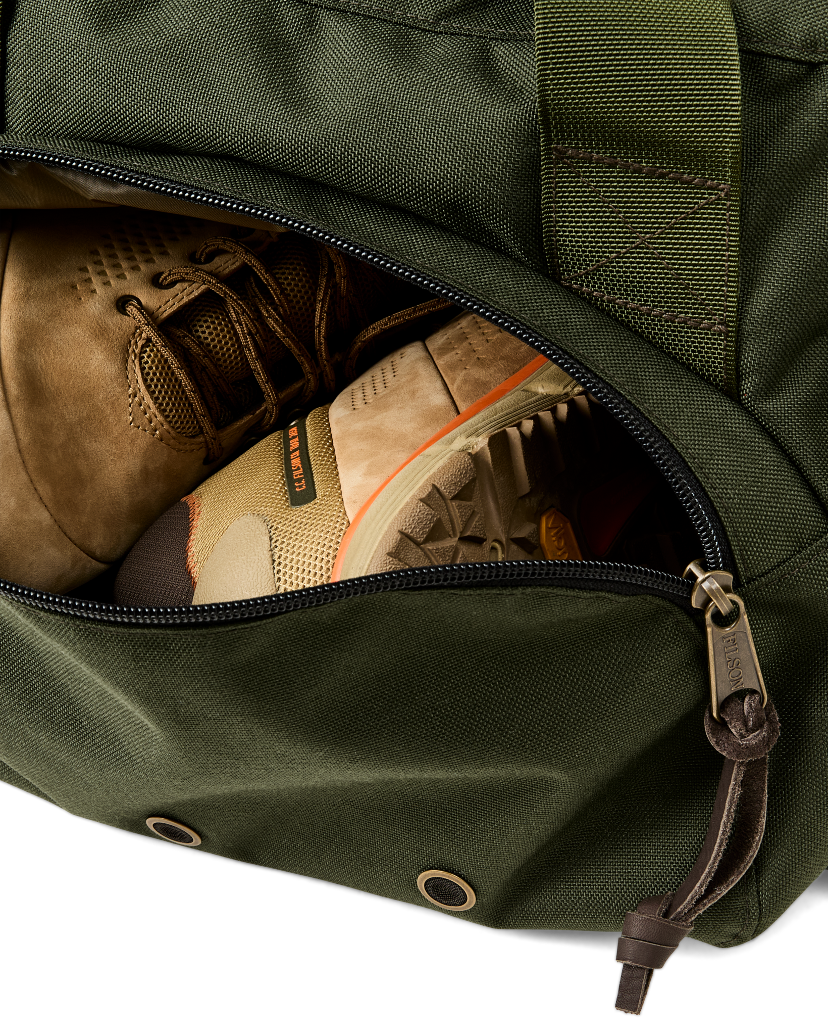 Dryden Duffle Pack - Otter Green | Filson