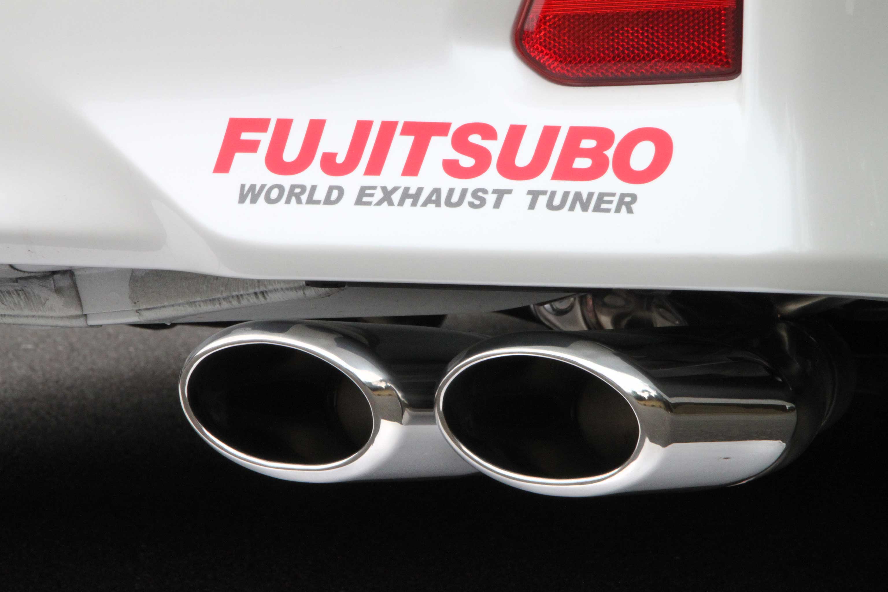 ZRR80W ヴォクシー ZS 2WD |FUJITSUBO 藤壺技研工業株式会社 | 自動車