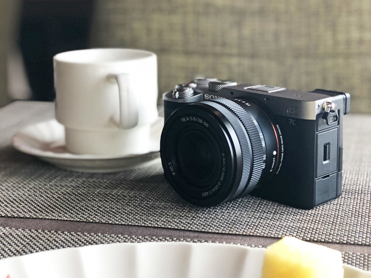 ソニー α7C レビュー｜持ち歩きに最適なフルサイズミラーレスを持って