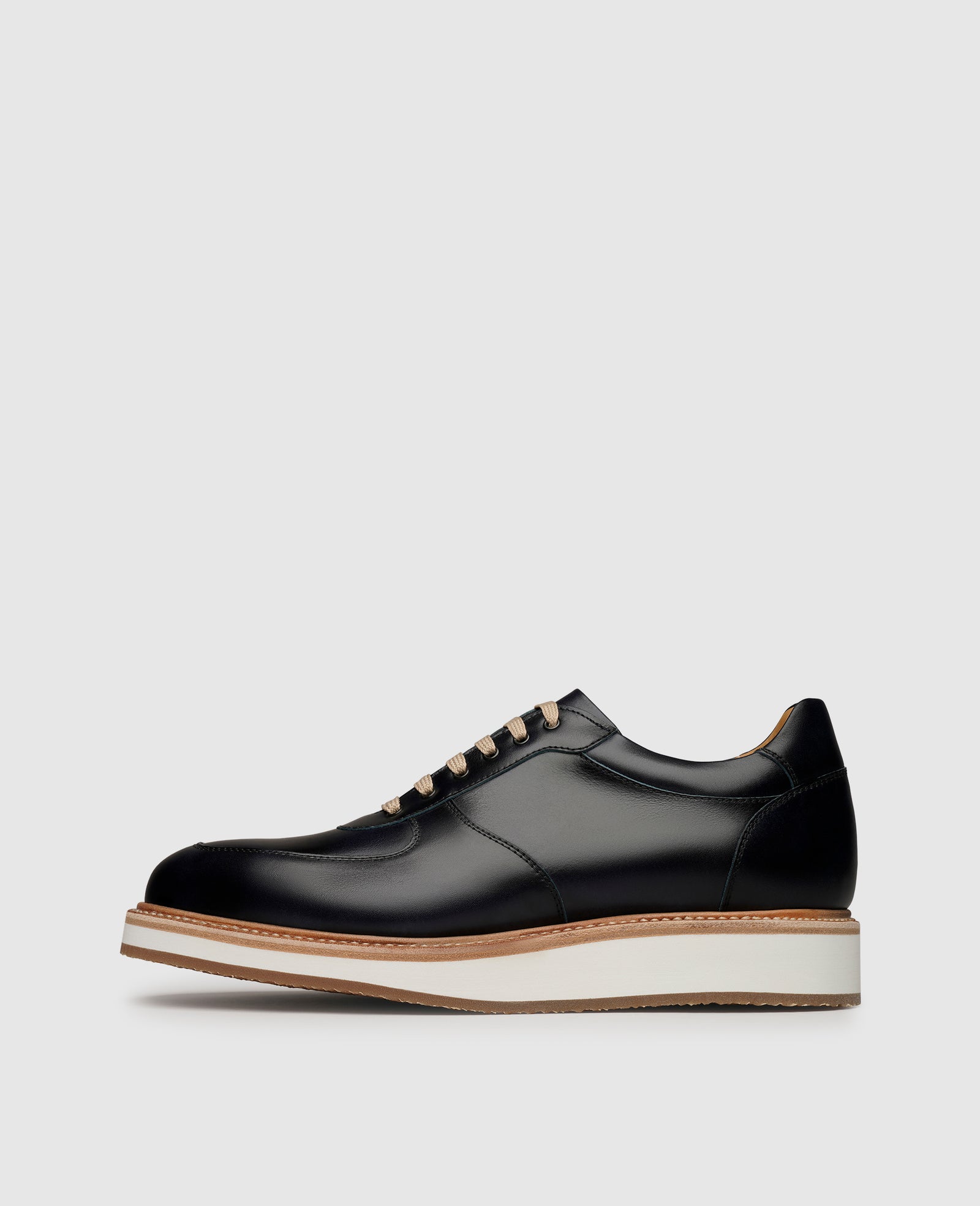 Men's handcrafted leather sneakers by Heinrich Dinkelacker.