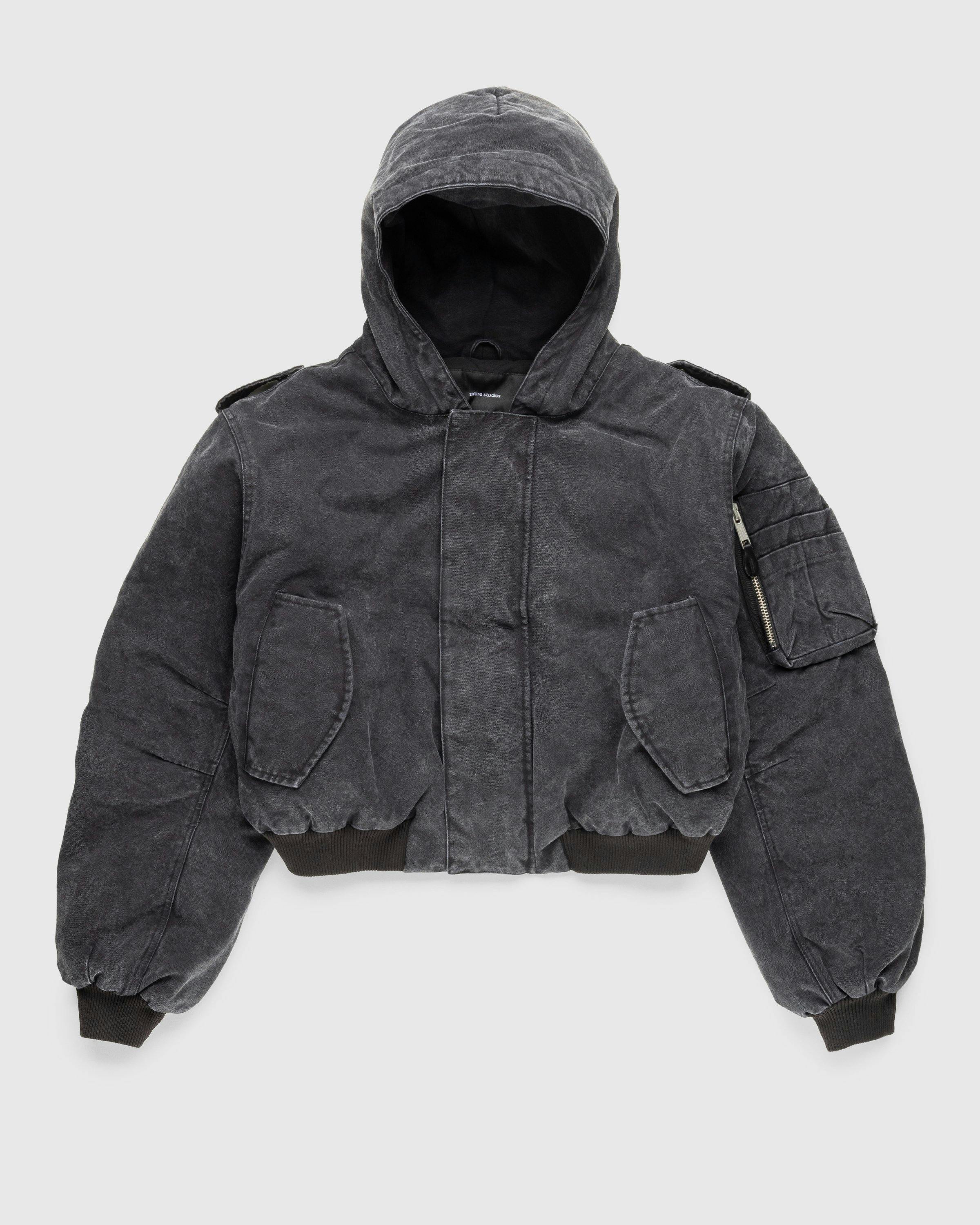 Entire Studios – W2 Bomber Iron