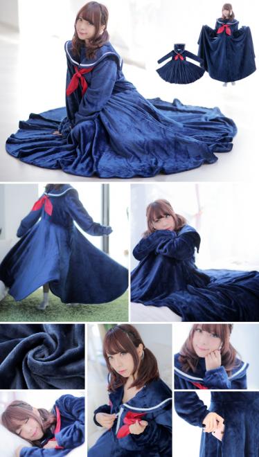 セーラー服の中にはホカホカのこたつが広がっていた。体温で「セルフ
