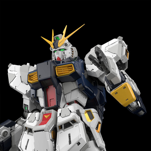 究極のガンプラ「PG UNLEASHED 1/60 νガンダム」詳細解禁！大型