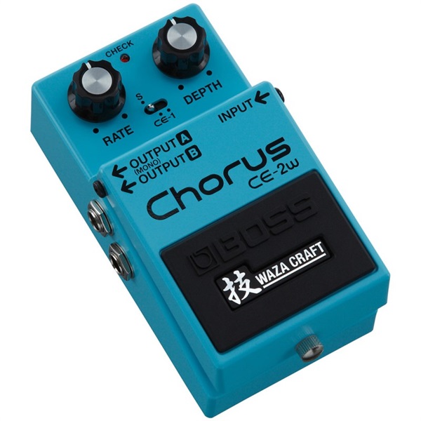 BOSS 【BOSS×IKEBEクリアポーチプレゼント】CE-2W [Chorus 技 Waza