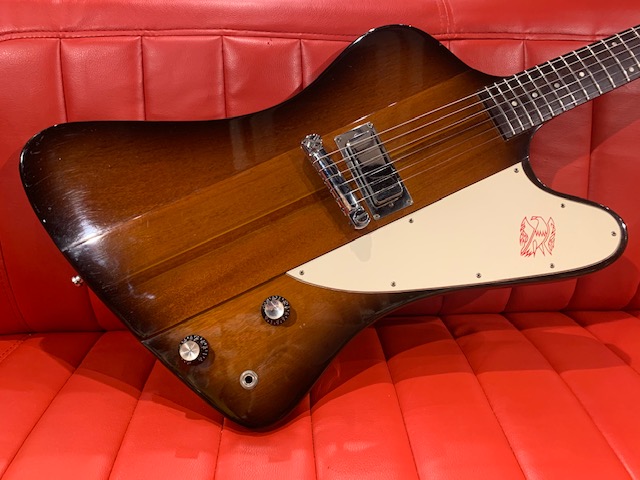 本日入荷の嬉しいUsed Gibson Guitar『Custom Shop Edition Firebird I