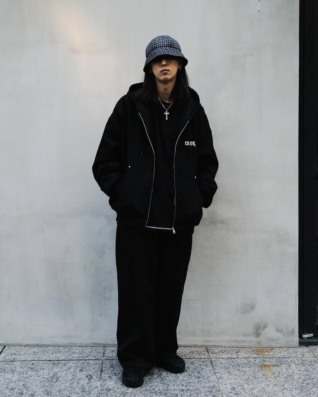 COOTIE PRODUCTIONS/Abyss Dyed Duck Hooded Work Jacket（Black