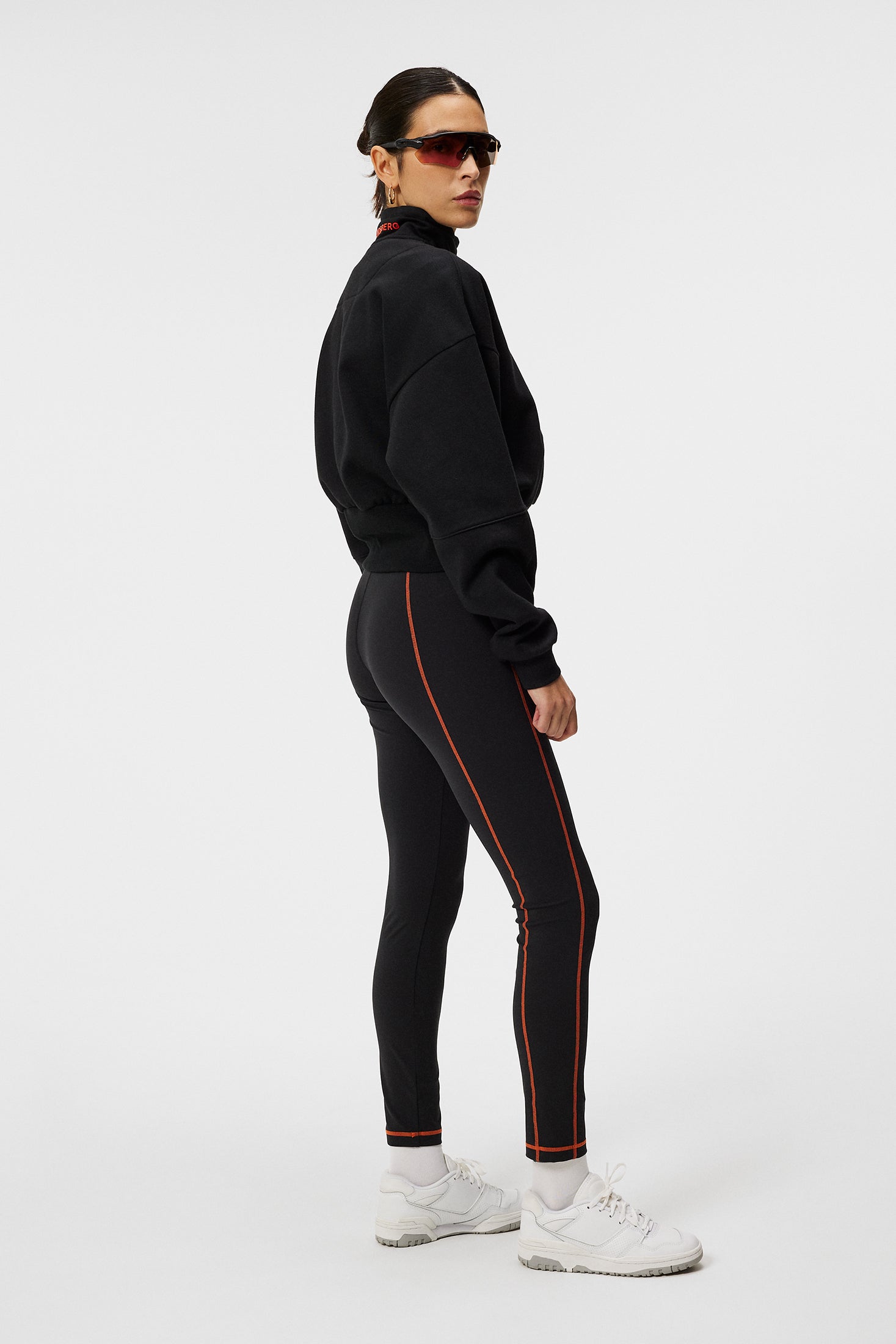 Lucia Zip Mock Neck / Black – J.Lindeberg