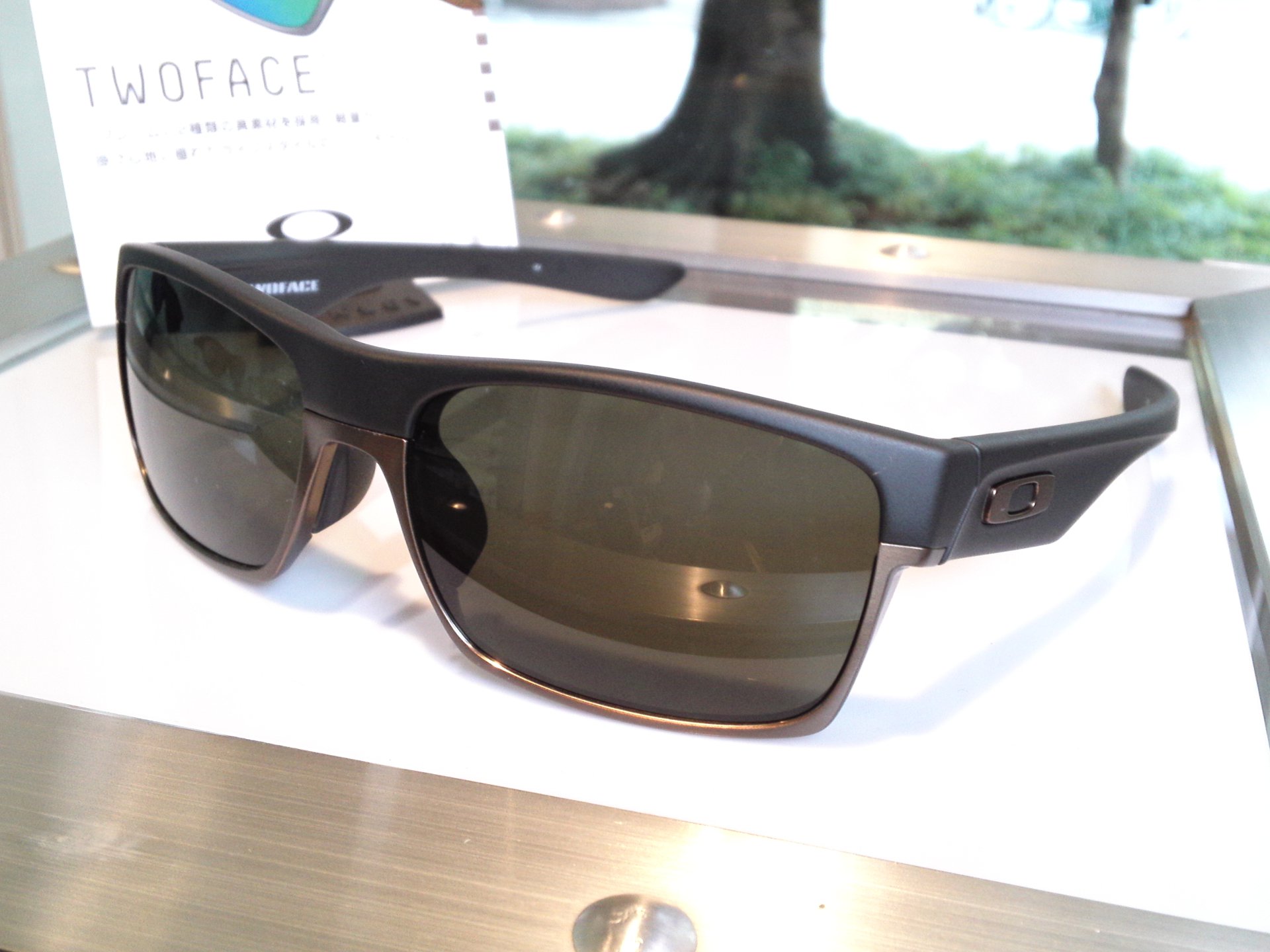 OAKLEY TWOFACE (A)（オークリー ツーフェイス） | 老眼対策メガネと度