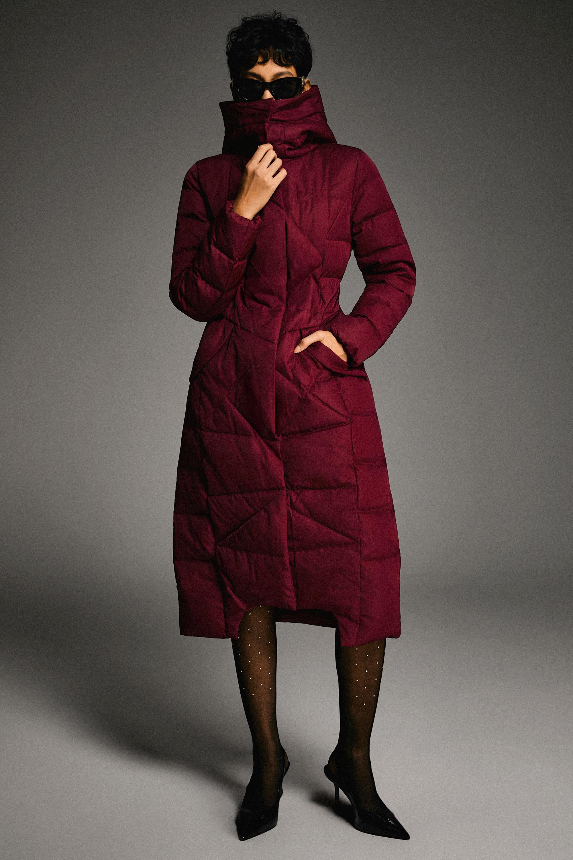 Orolay Women's Long Maxi Down Coat with hood