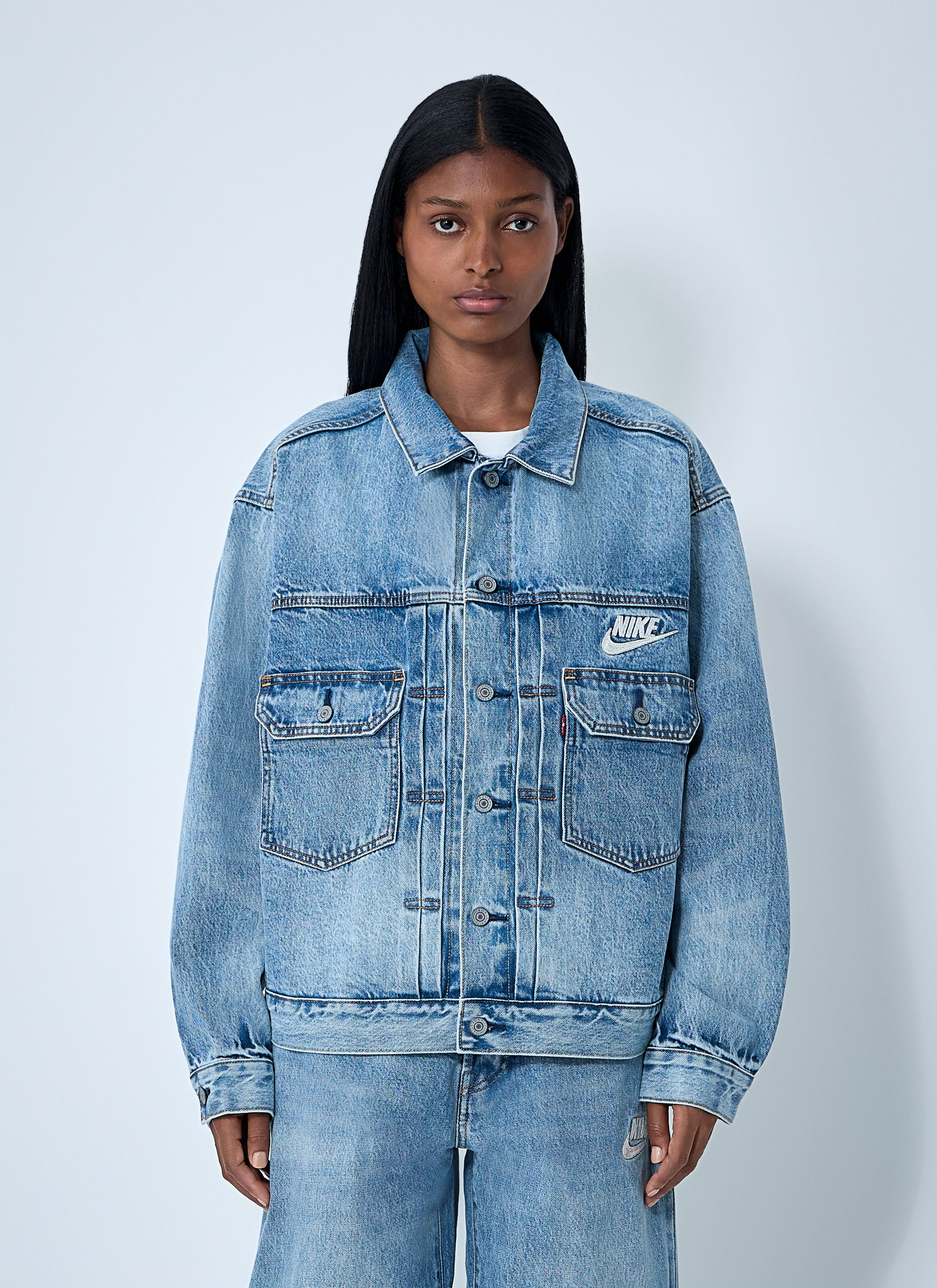 Levi's x Nike Women's' Denim Trucker Jacket in Blue | LN-CC®
