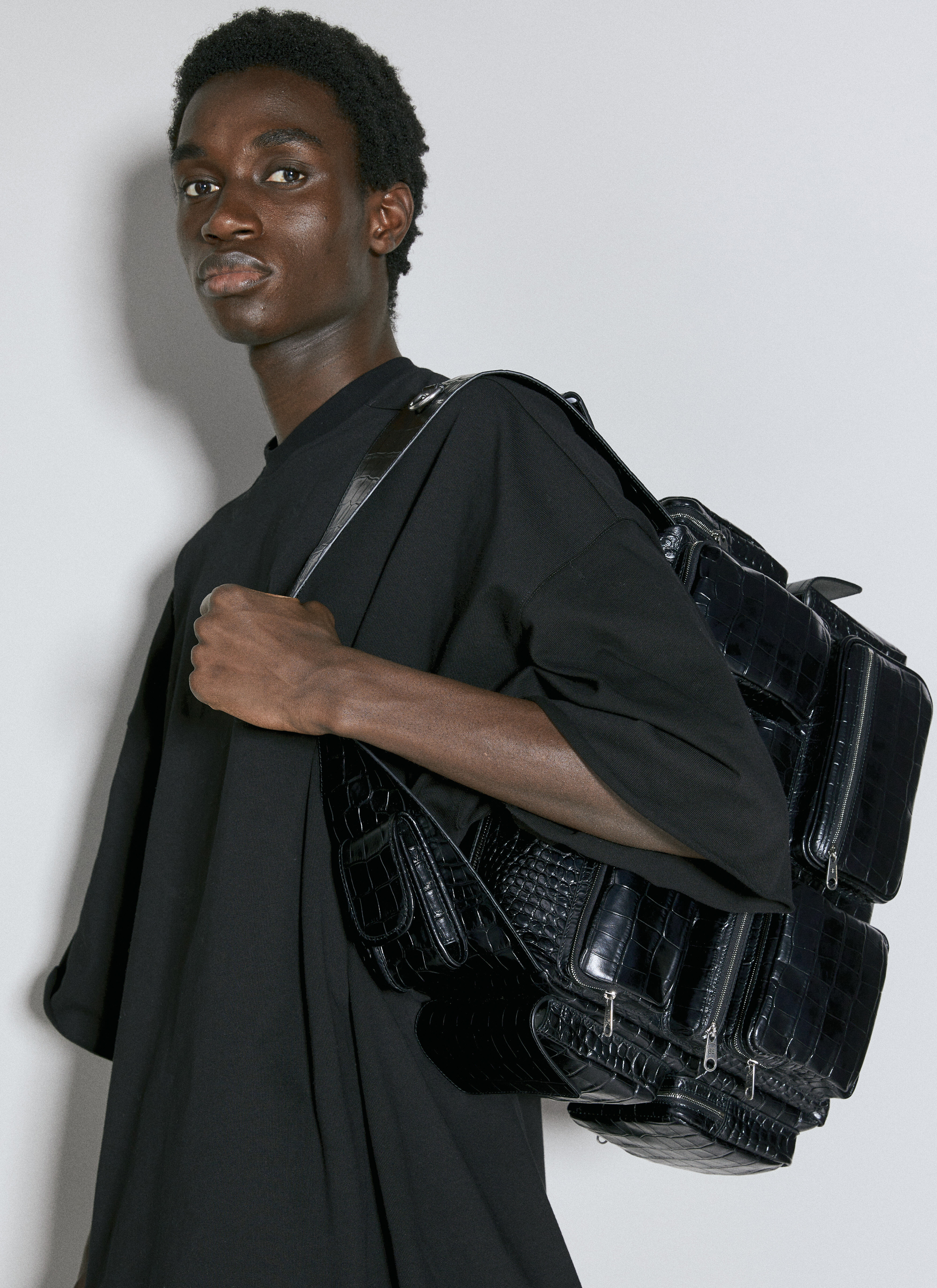 Balenciaga Men's' Superbusy Large Sling Bag in Black | LN-CC®