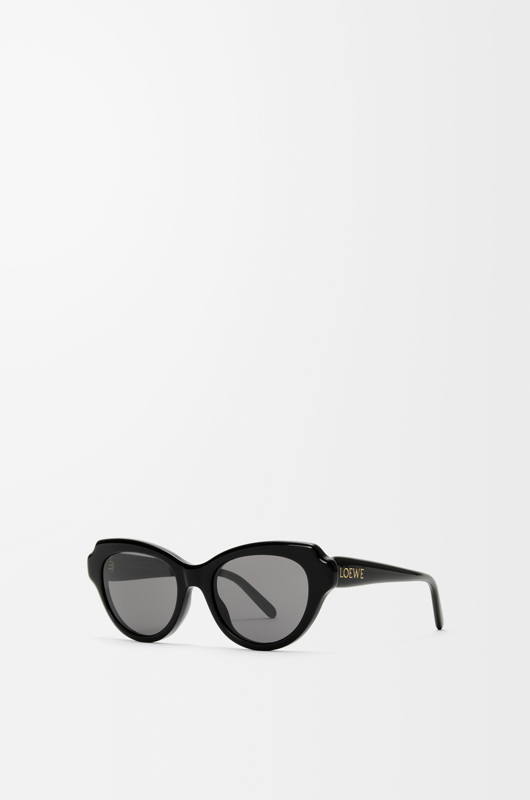 スワン スリム サングラス ブラック - LOEWE Japan official website