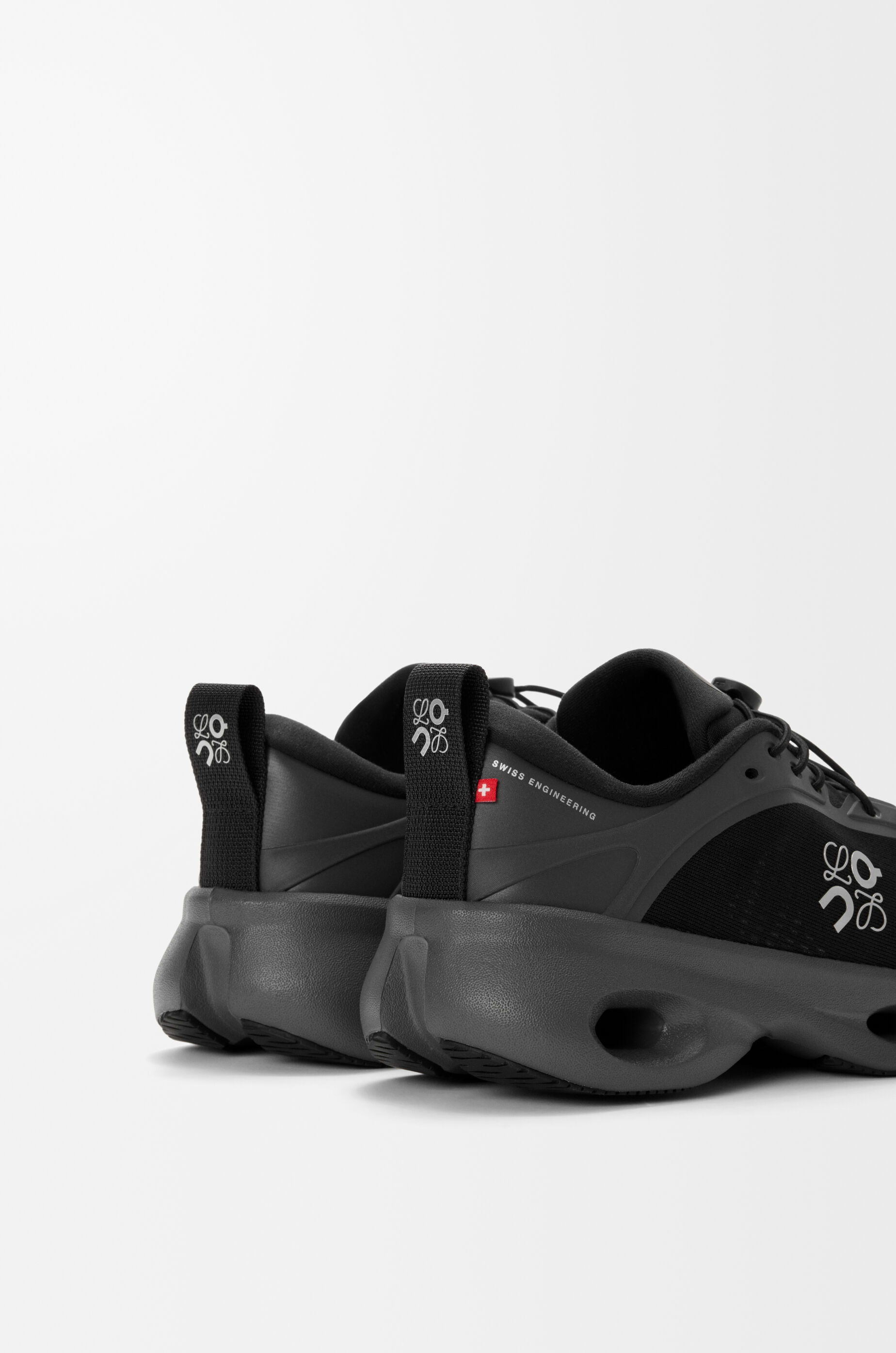 Cloudsolo sneaker Black - LOEWE USA Official Website