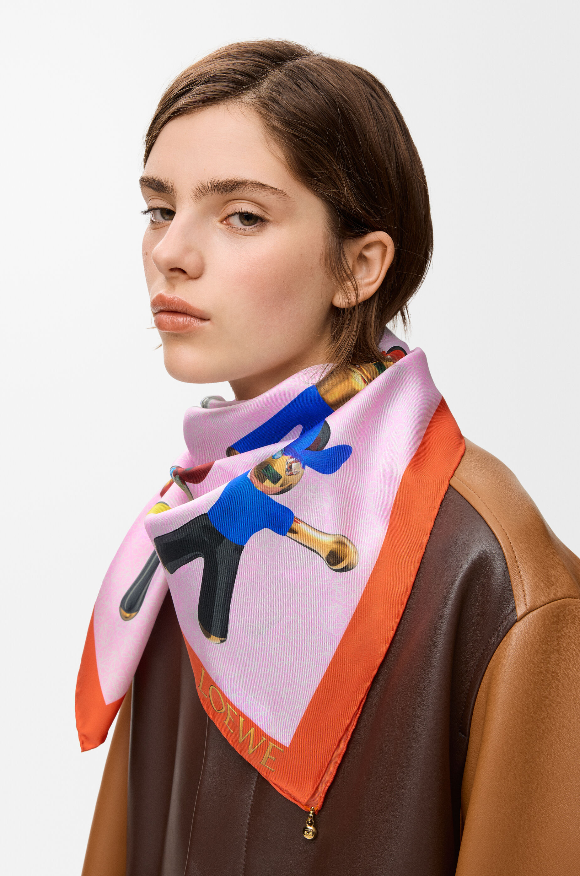 LOEWE ロエベ シルク スカーフ マルチカラー 幾何学柄 スカーフ
