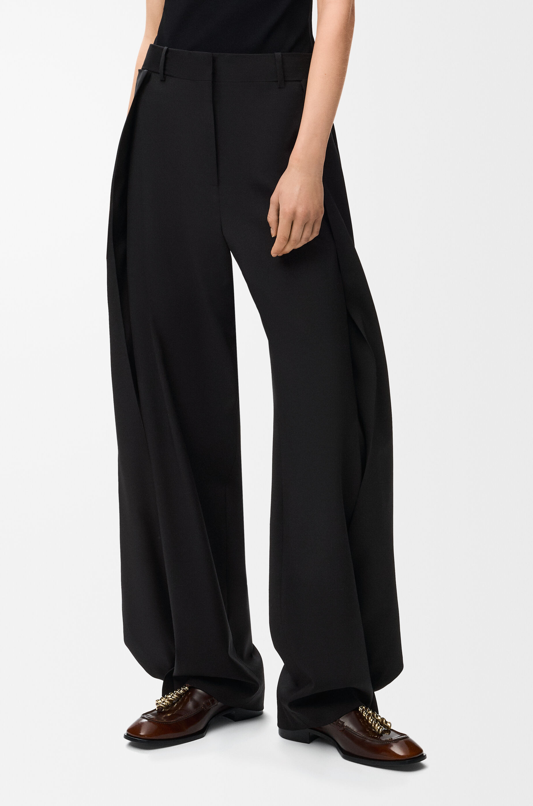 Trousers in wool Black - LOEWE