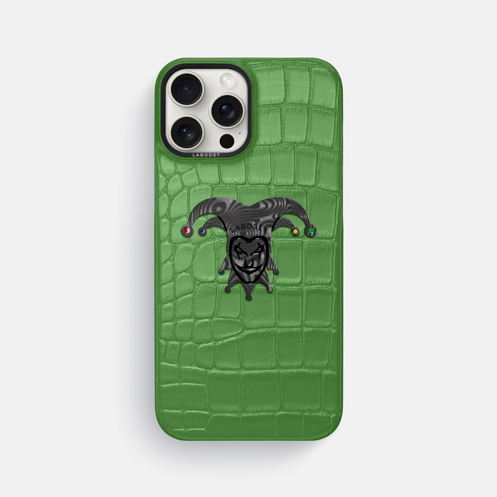 classic-joker-iphone-16-pro-