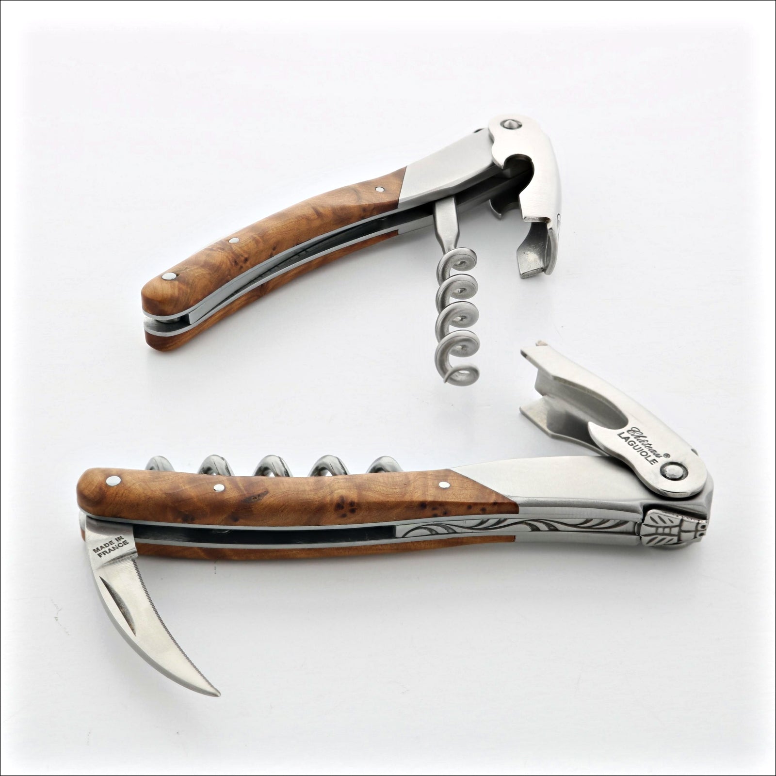 Chateau Laguiole Versailles Series - Thuya Handle - 221 years old