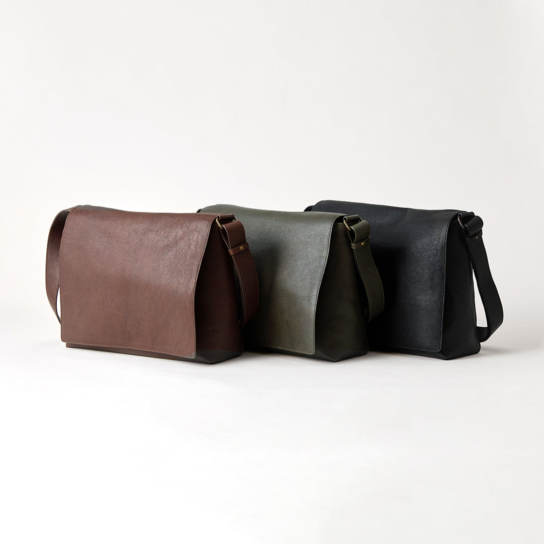 Grained Flap Shoulder – マザーハウス 公式サイト