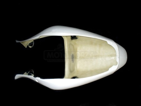 Seat open - Stock seat | Motoforza