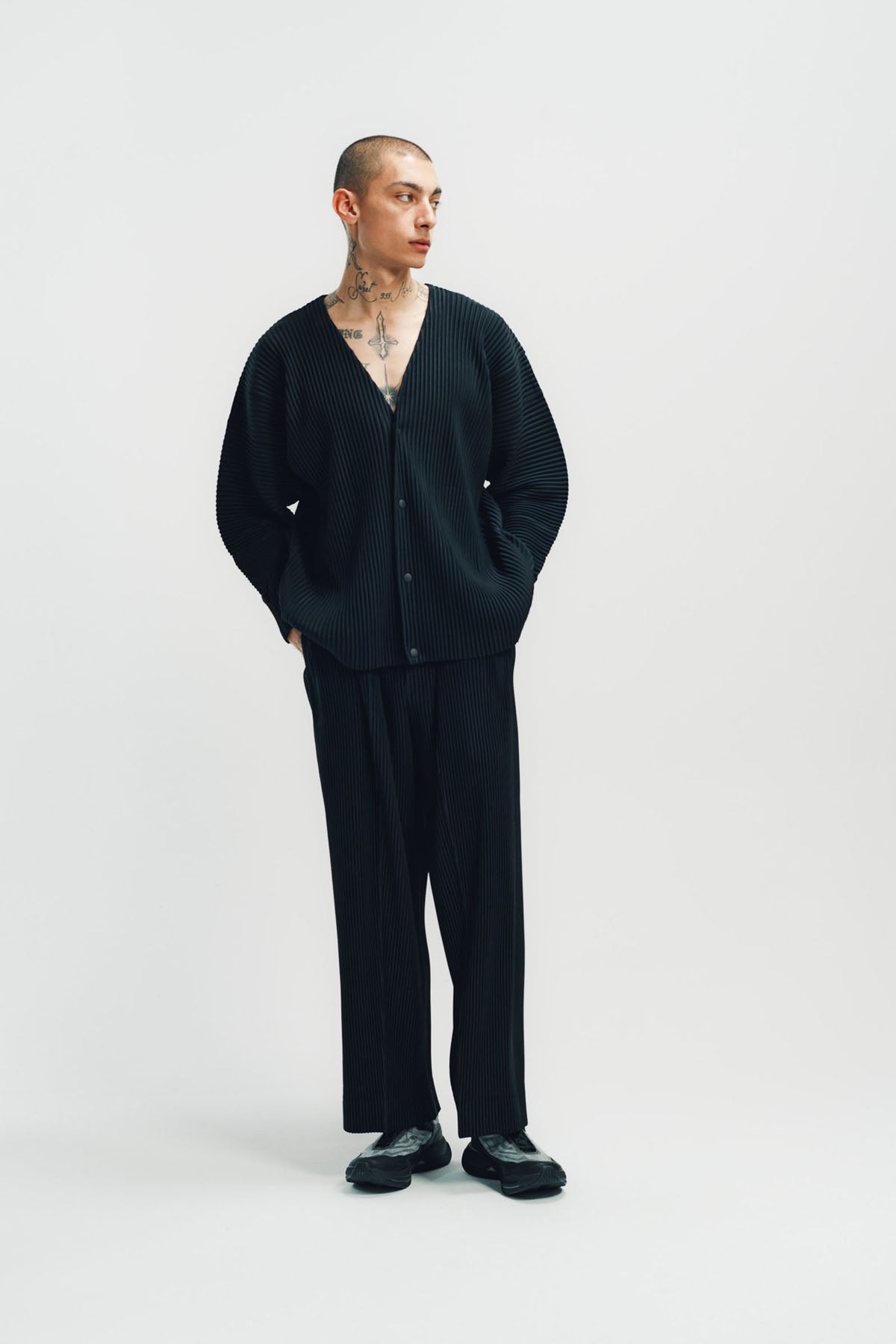 HOMME PLISSÉ ISSEY MIYAKE – Men's Pleated Clothing | Maxfield LA