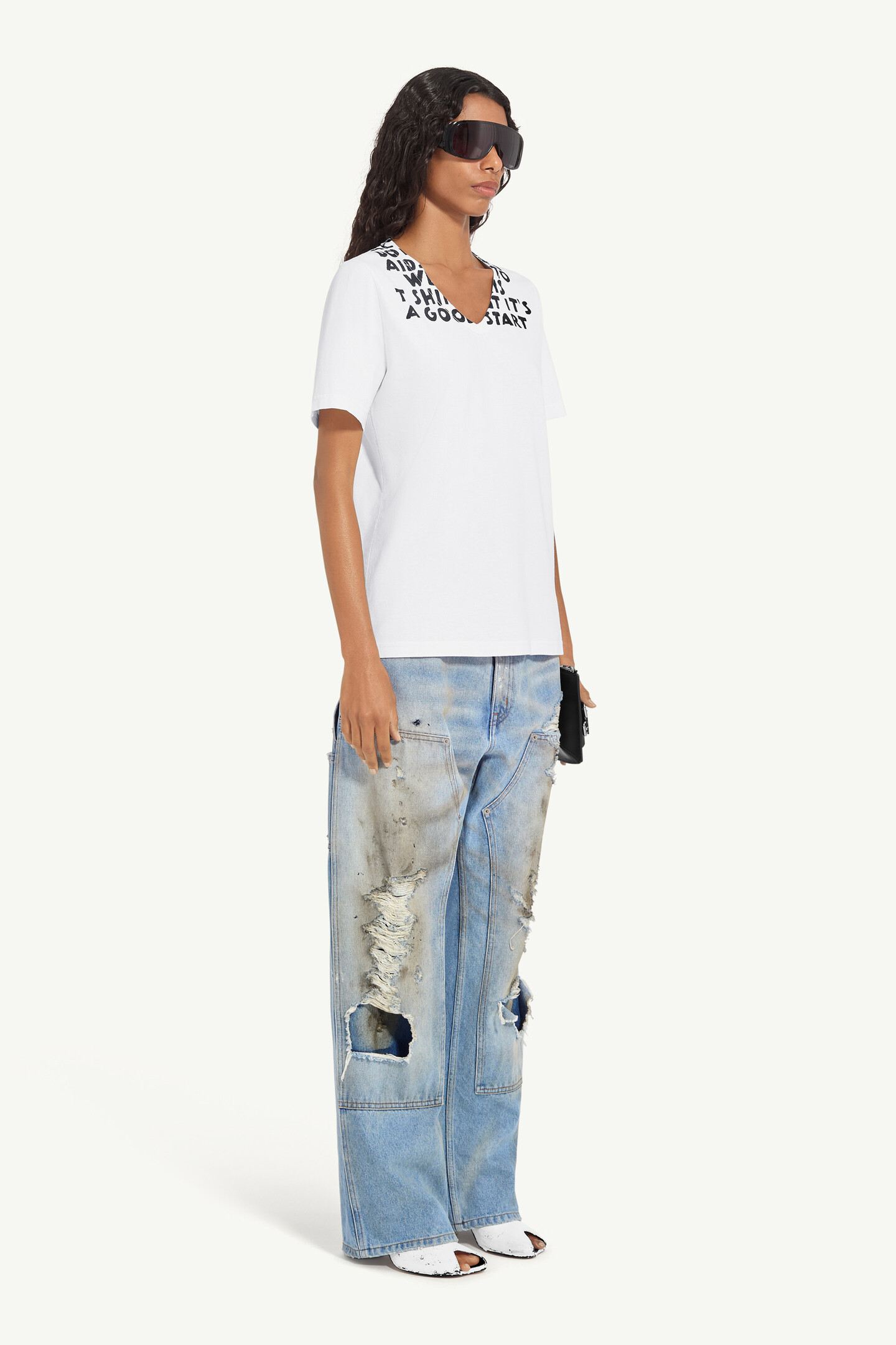 V-neck SIDA T-shirt