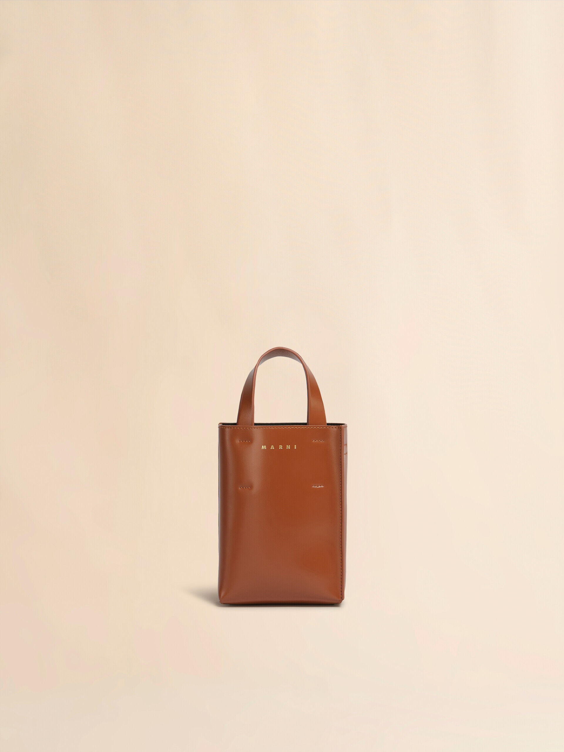 ブラウン レザー MARNIロゴストラップ MUSEO ナノバッグ | Marni