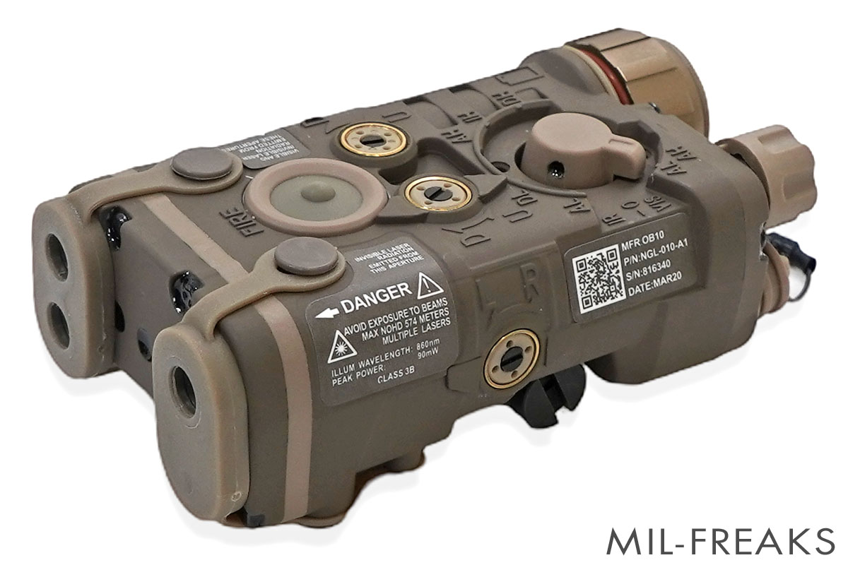 FMA SureFireタイプ XVL2 IRC サイティングデバイス IR ストロボライト