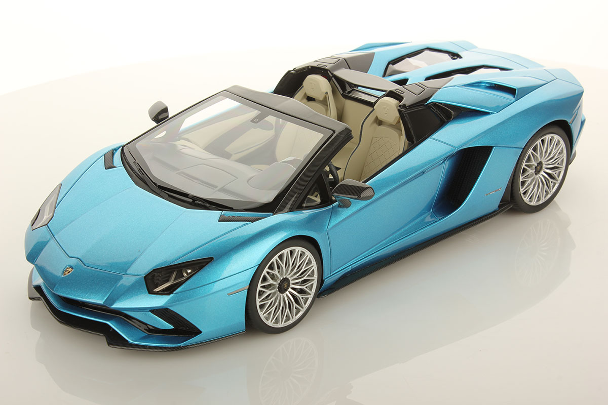 lamborghini_aventador_S_roadst