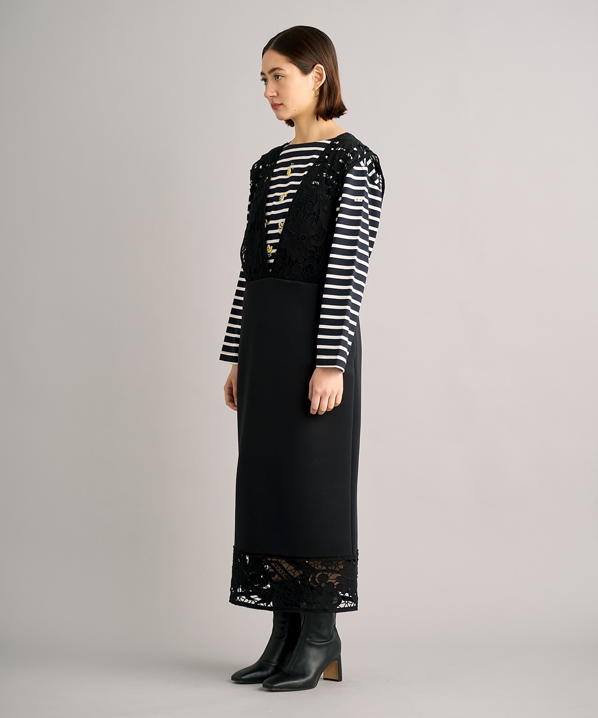 レースサロペットワンピース | MUVEIL Online Shop