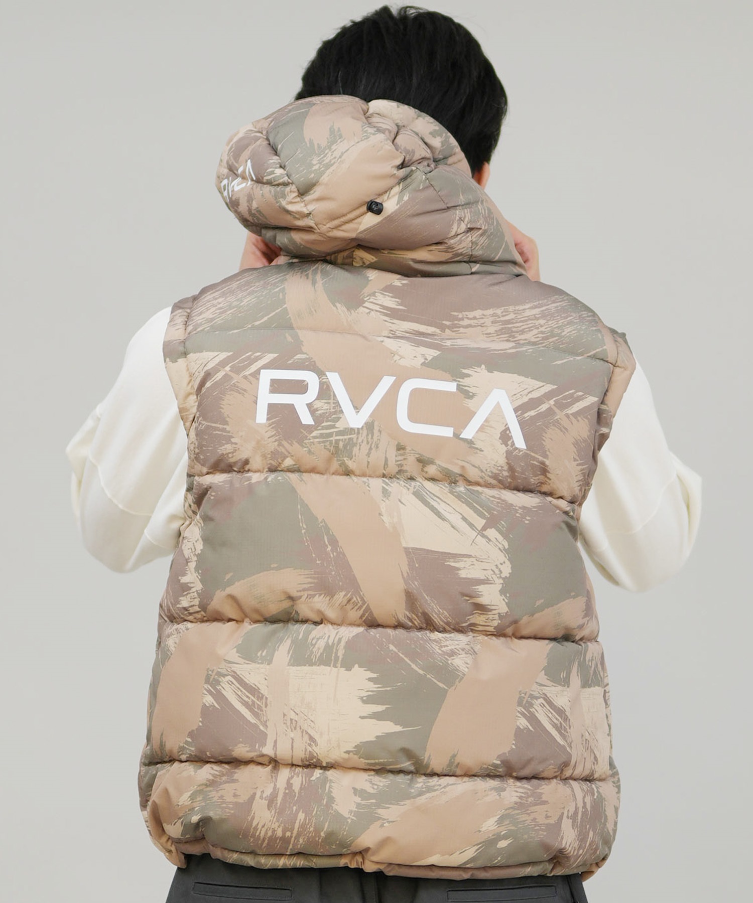 RVCA ルーカ ダウン ベスト メンズ シンプル バックプリント ロゴ