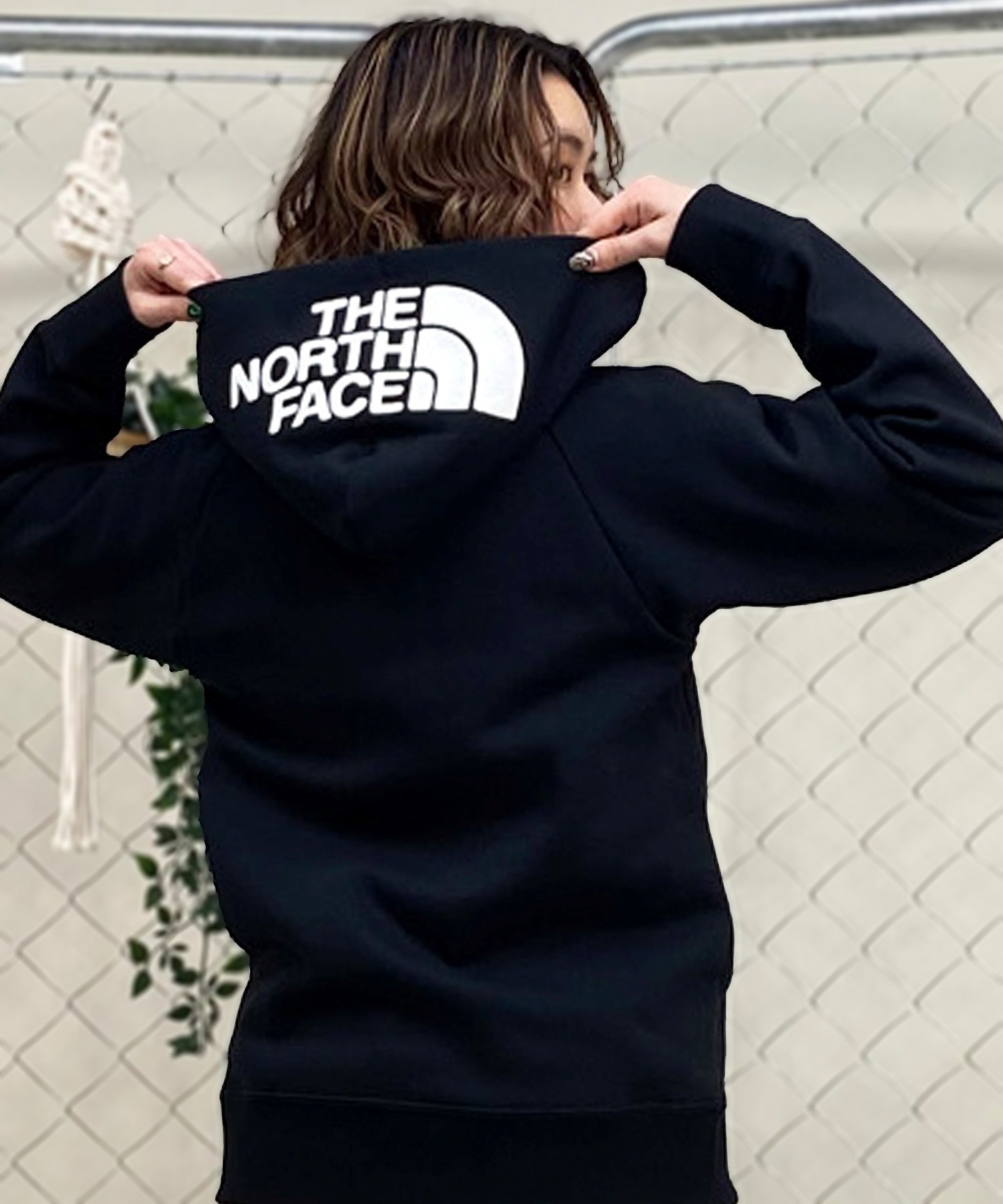 THE NORTH FACE ザ・ノース・フェイス パーカー ジップアップ Rearview