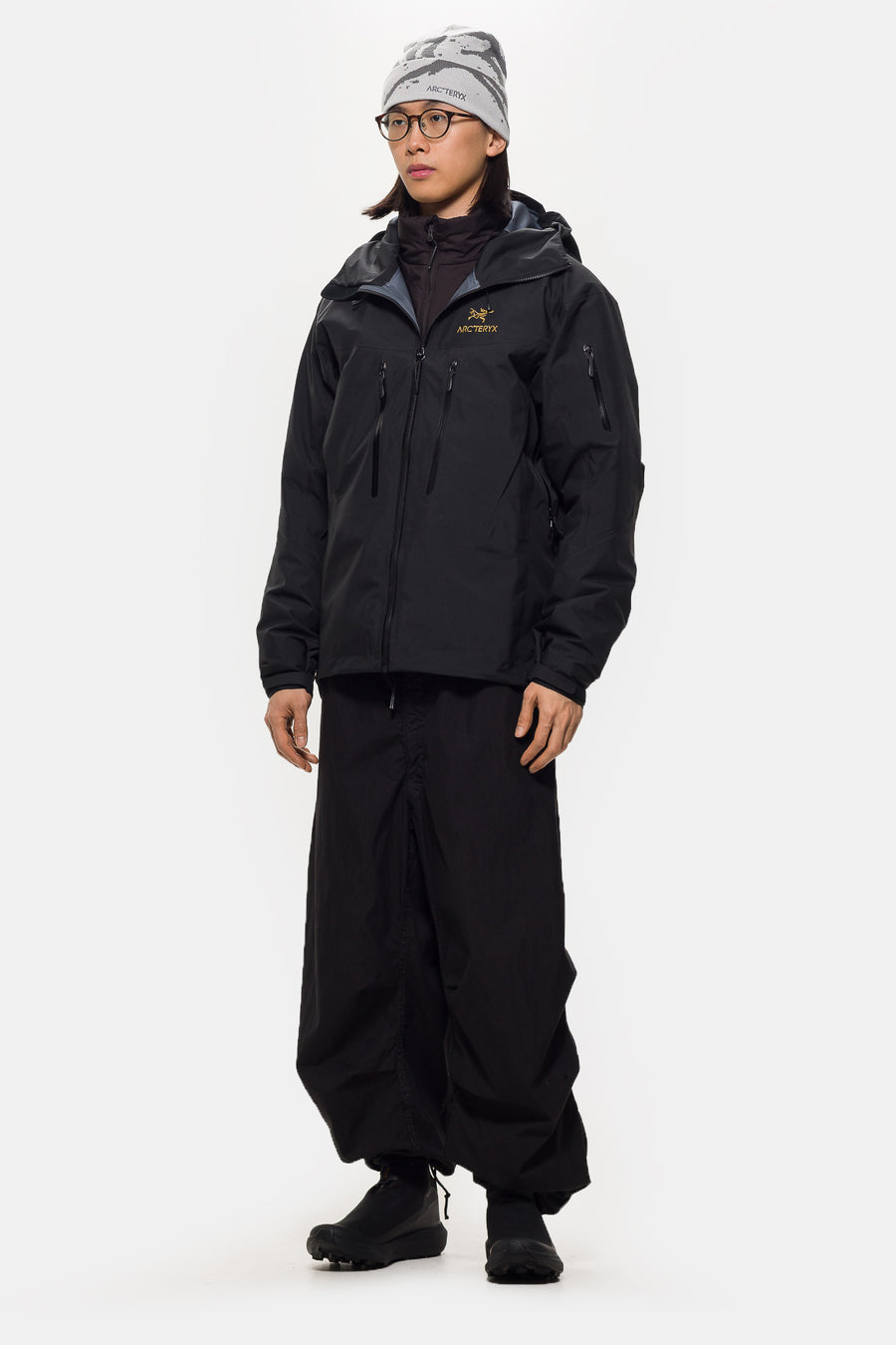 Alpha SV Jacket in 24K Black