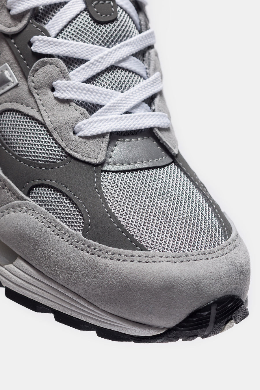 Made in USA 992 Sneaker in Grey/Grey/Silver Metallic – New Balance