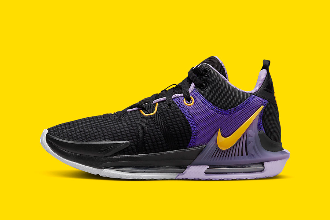 Nike LeBron Witness VII 